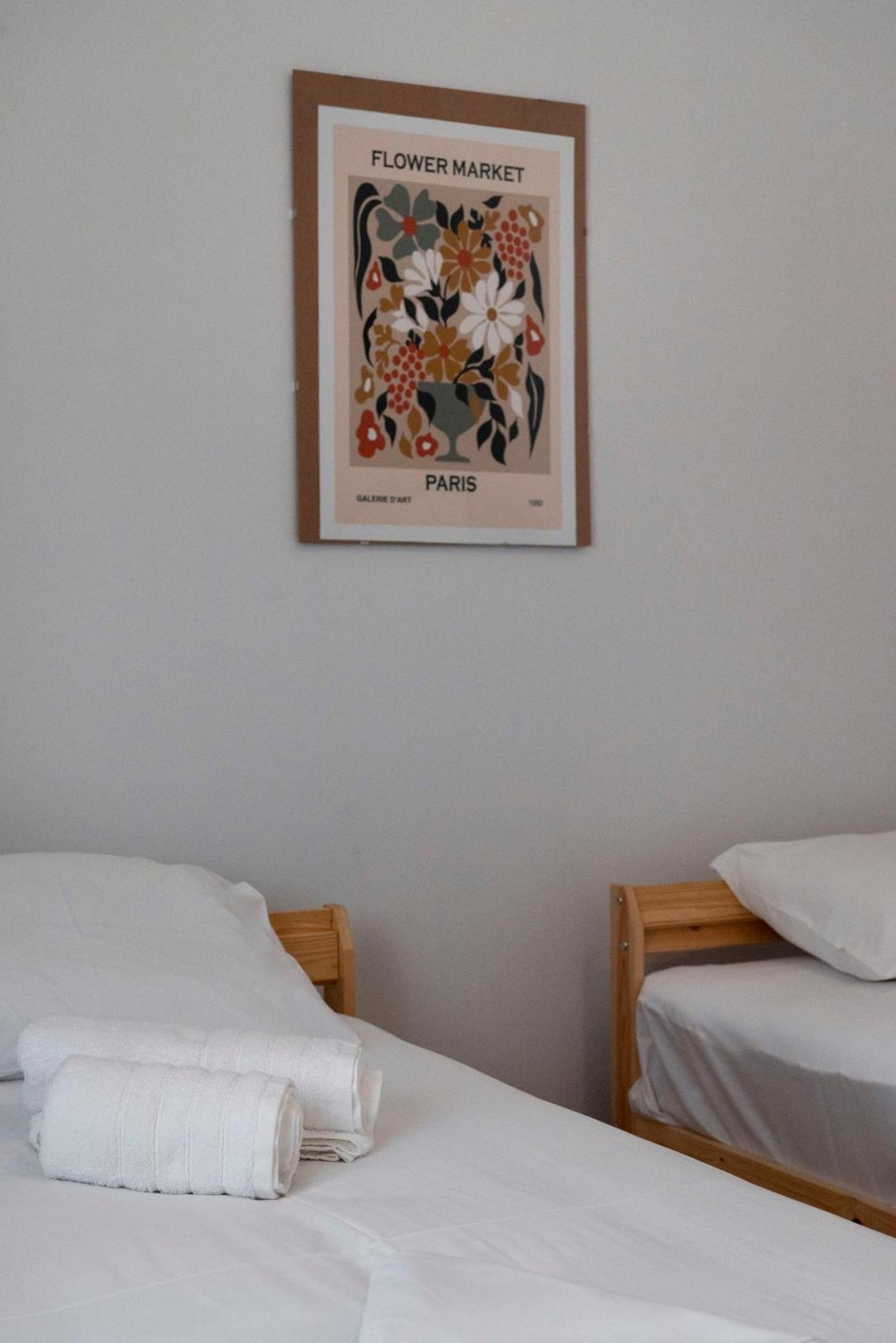 Thissio Getaway 2Ba Next To Athens Ancient Market Exteriör bild